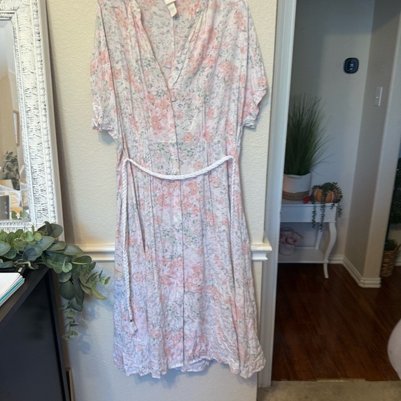 XL H&M Women Peach-Colored Floral Print Button-Front Dress - Picture 14 of 16